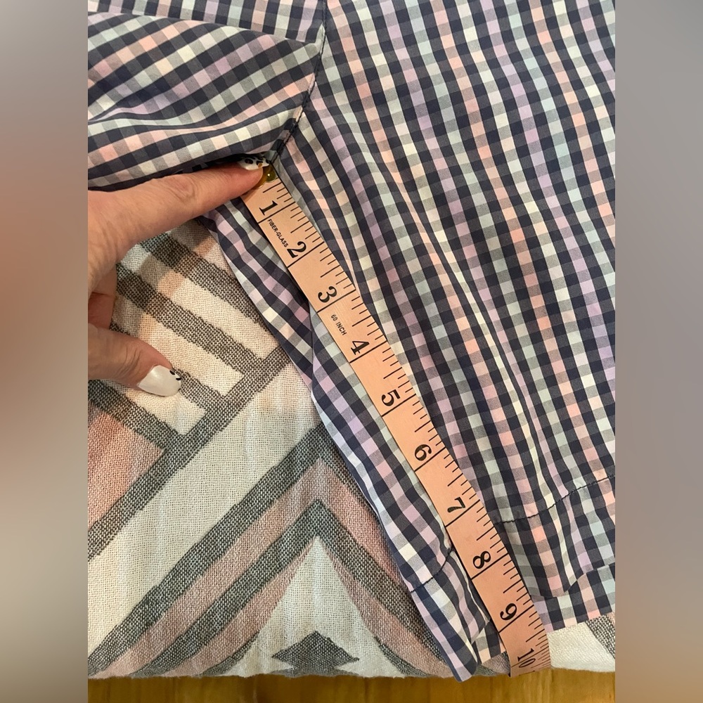 Vineyard Vines Breaker Short - Picture 7 of 9